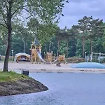 Vakantiehuis T Heische Hofje *